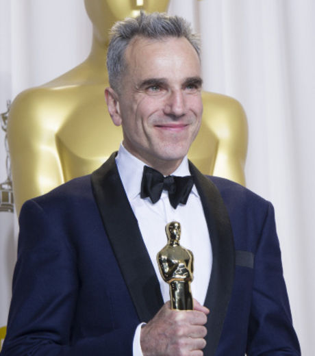oscars-2013-daniel-day-lewis-a-remporte-l-oscar-du-meilleur-acteur-pour-son-role-dans-lincoln_140464_w460