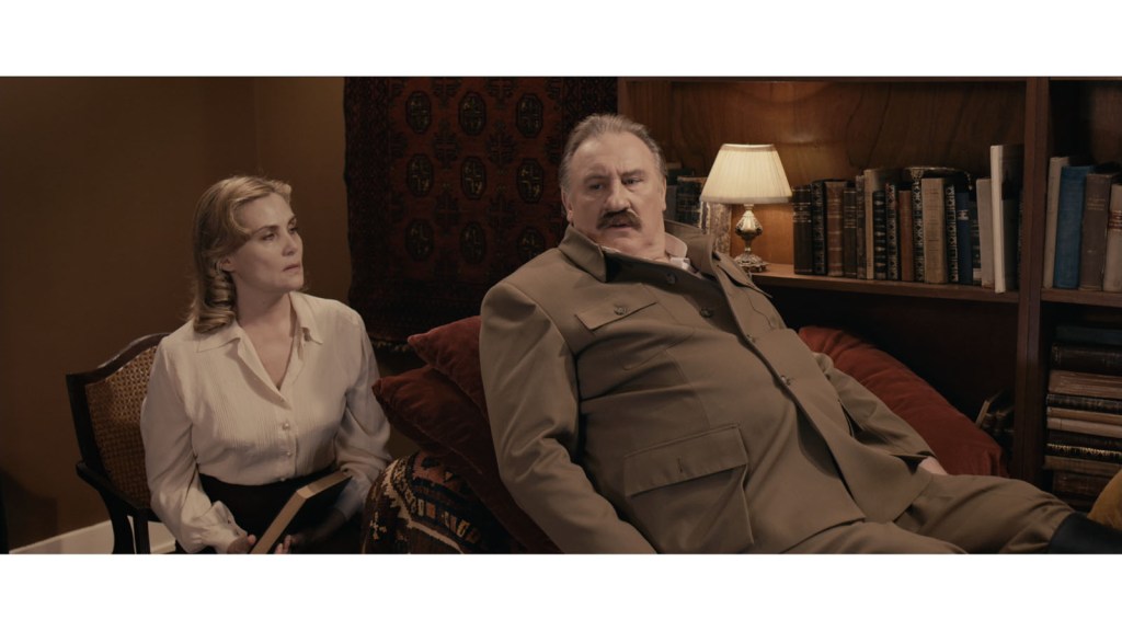 le-divan-de-staline-3-cliff-and-co