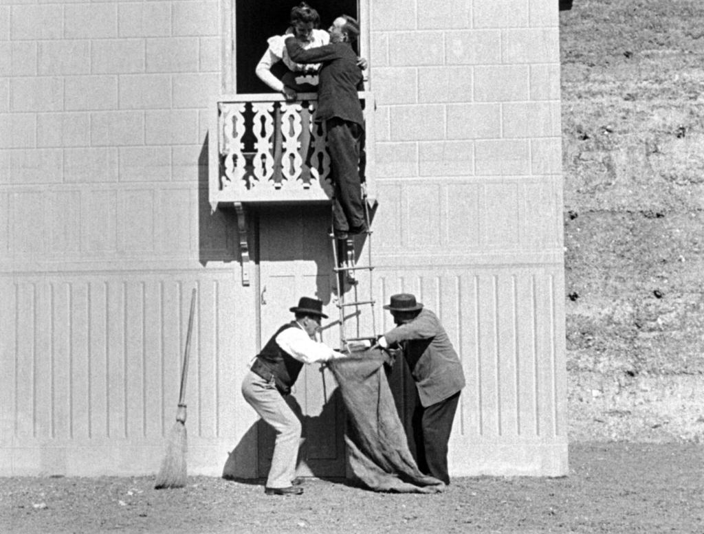 lumiere-2-cliff-and-co