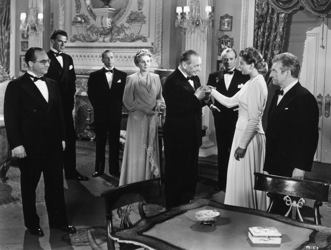 les enchaines image 3 cliff and co.jpg